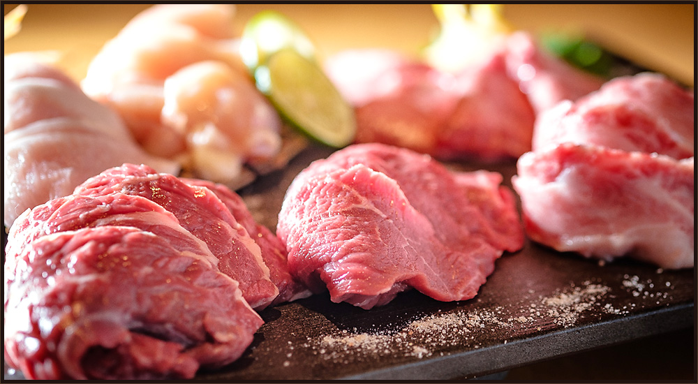 厳選のお肉、充実のメニューをご用意